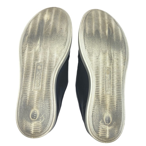 Ecco Leather Flats - Picture 4 of 4